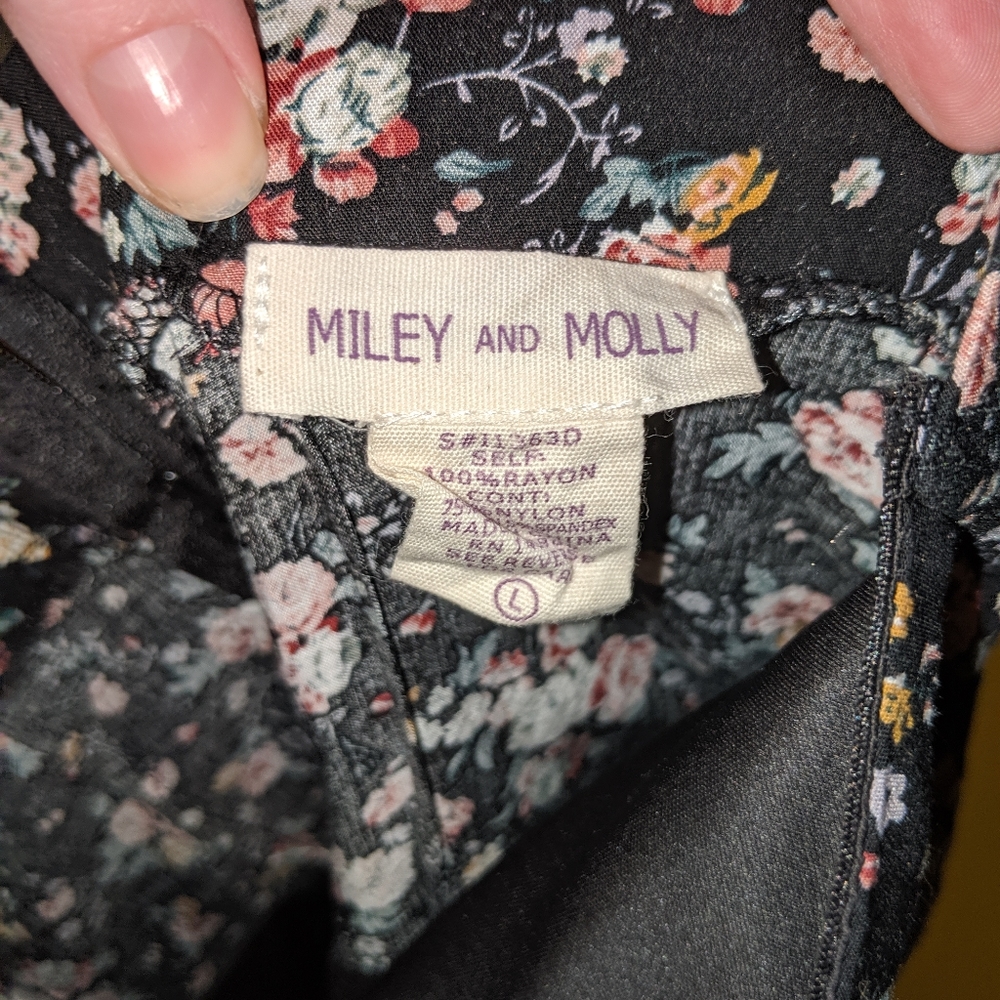 Onesie - Picture 2 of 3